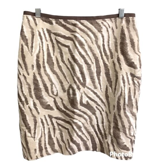 NWT LOFT Animal Print Skirt Size 6 - Picture 1 of 4